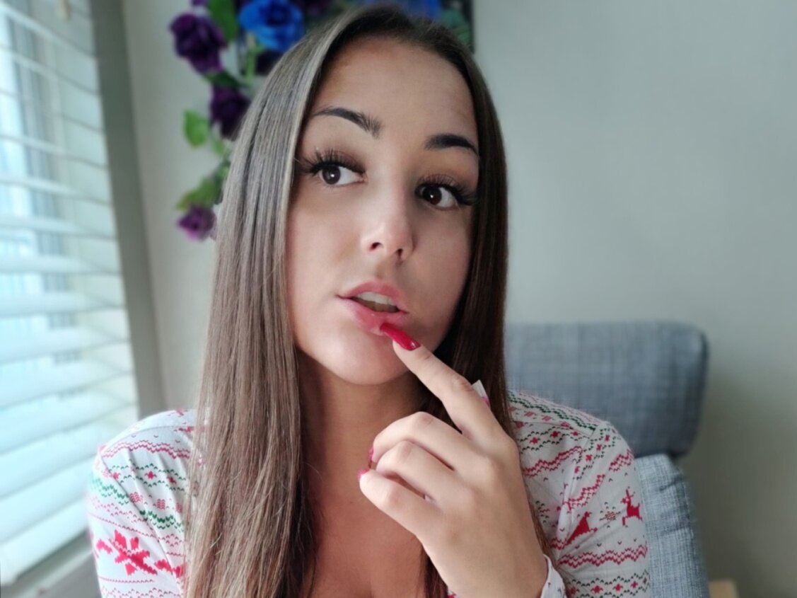 Crystalwon98 (@crystalwon98), OnlyFans creator