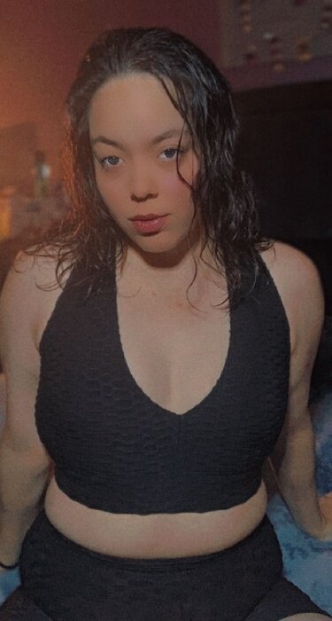 Crystinaaa31521 (@crystinaaa31521), OnlyFans creator