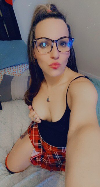 Cubansasss (@cubansasss), OnlyFans creator