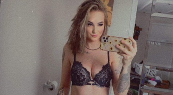 Cum2play (@cum2play), OnlyFans creator