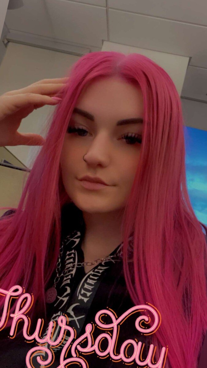 Cumplaywithv (@cumplaywithv), OnlyFans creator