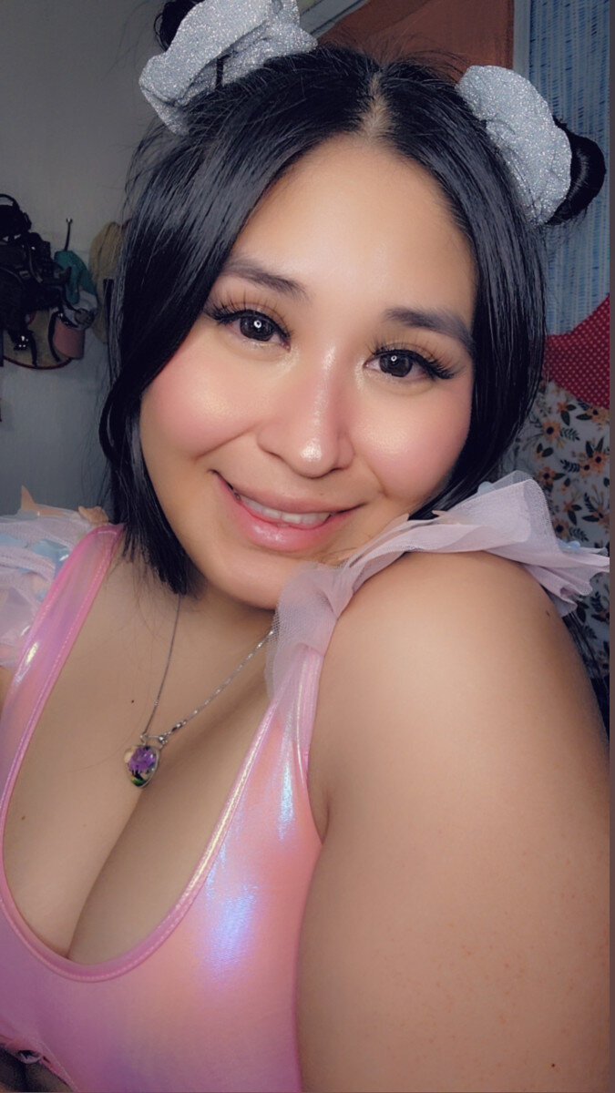 Cupcakecutie449 (@cupcakecutie449), OnlyFans creator