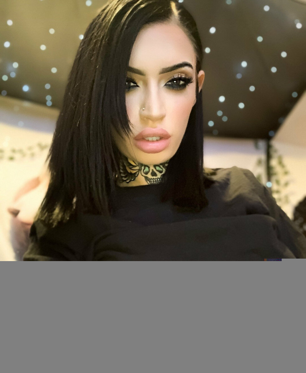 Cupcakesuicide (@cupcakesuicide), OnlyFans creator