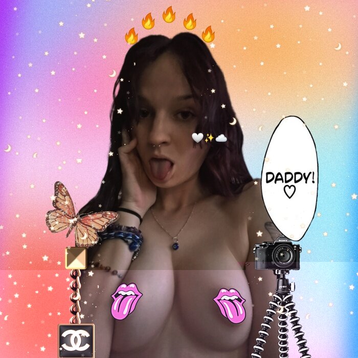 Curiousg23 (@curiousg23), OnlyFans creator