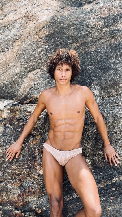 Curlybboy (@curlybboy), OnlyFans creator
