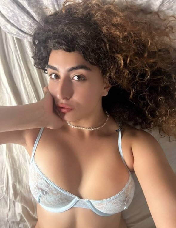 Curlycrazyvip (@curlycrazyvip), OnlyFans creator
