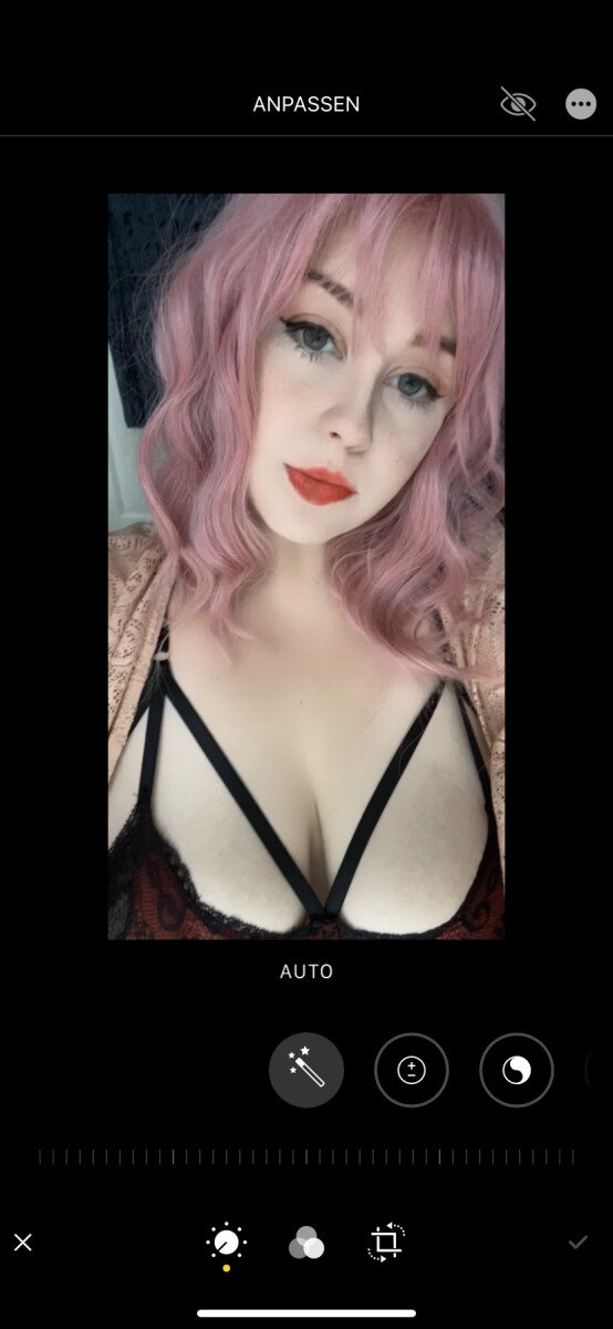 Curvycarly (@curvy_carly), OnlyFans creator