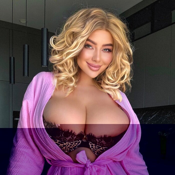 Curvykatelv (@curvy_kate_lv), OnlyFans creator