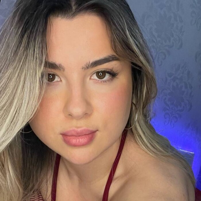 Cuteanniexx (@cuteanniexx), OnlyFans creator