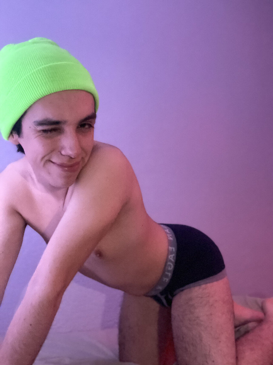 Cutieboyh (@cutieboyh), OnlyFans creator