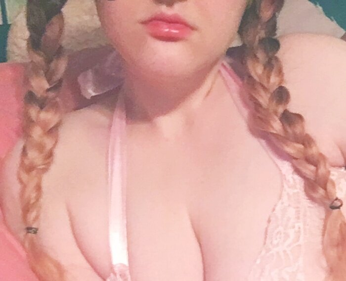 Cutiepierose (@cutiepie.rose), OnlyFans creator
