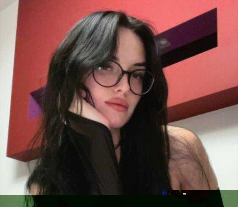 Cutiepieelain (@cutiepieelain), OnlyFans creator