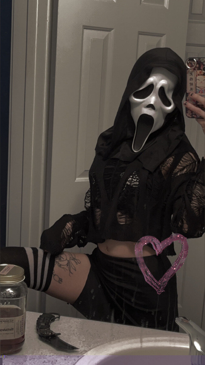 Cutieyommy0420 (@cutieyommy0420), OnlyFans creator