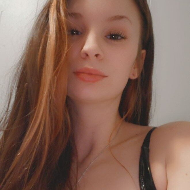 Cuumpixie (@cuumpixie), OnlyFans creator