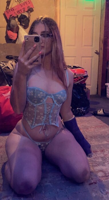 Cweekz22 (@cweekz22), OnlyFans creator