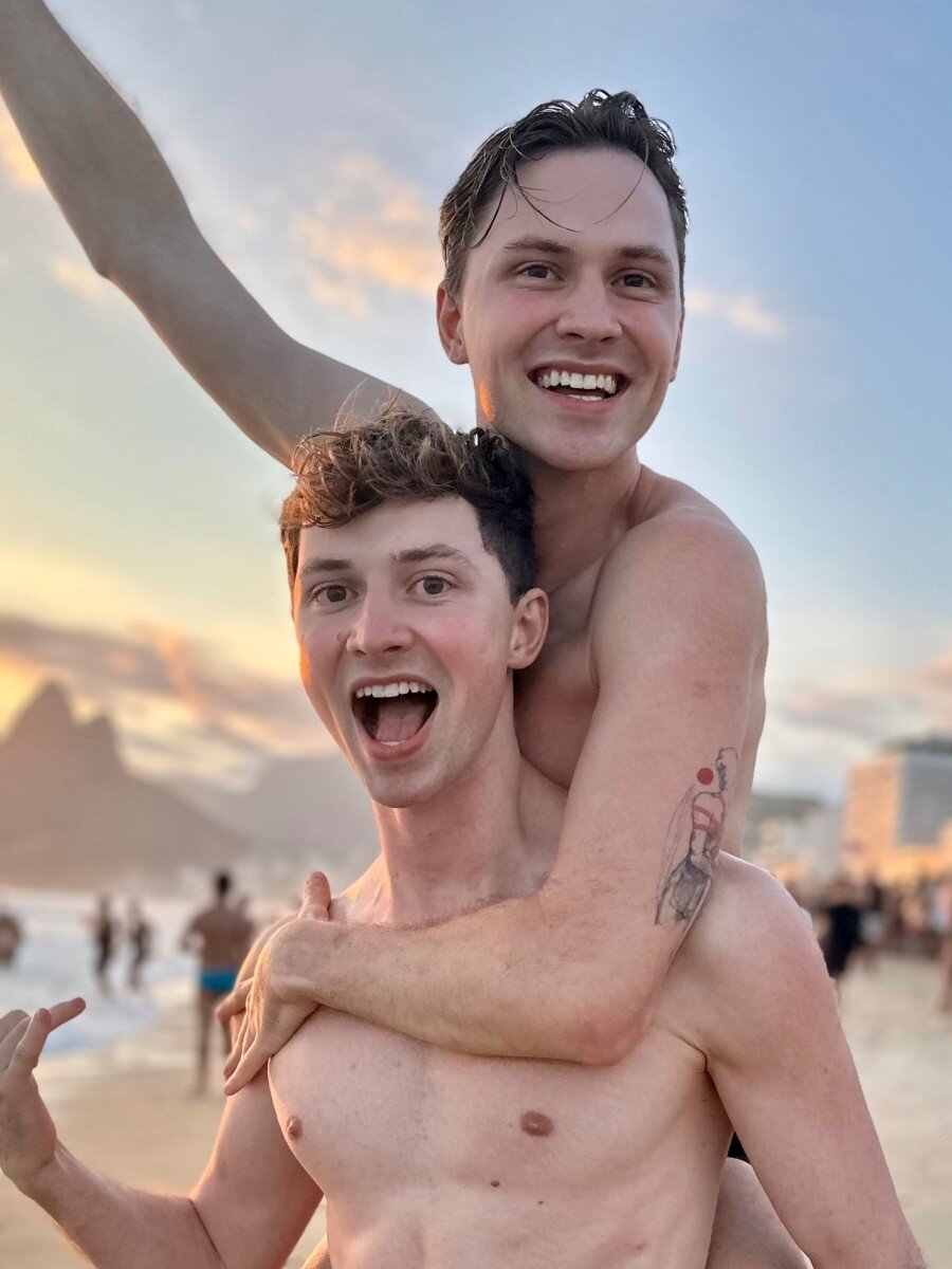 Czechgaytwins