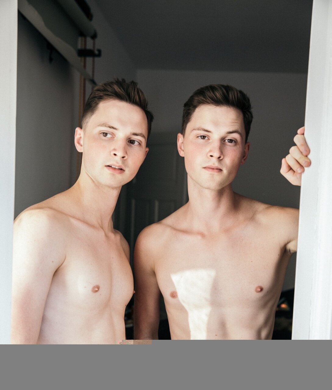 Czechtwinss (@czechtwinss), OnlyFans creator