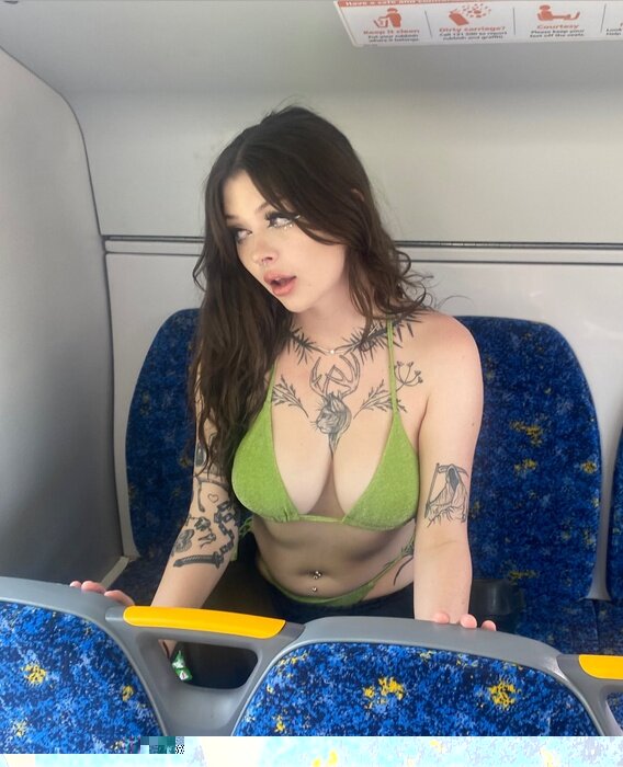 D0lllfaceee (@d0lllfaceee), OnlyFans creator