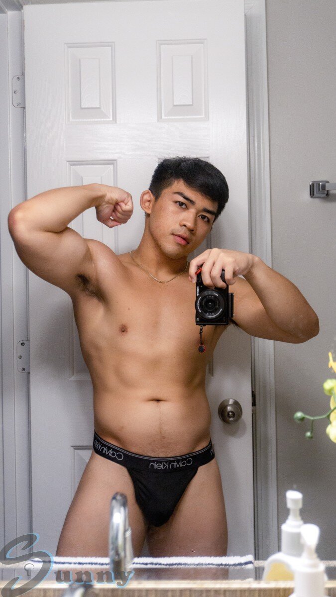 Dsunny99 (@d_sunny99), OnlyFans creator