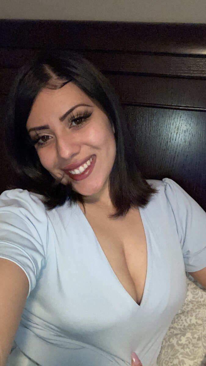 Dabbingdoll (@dabbing-doll), OnlyFans creator