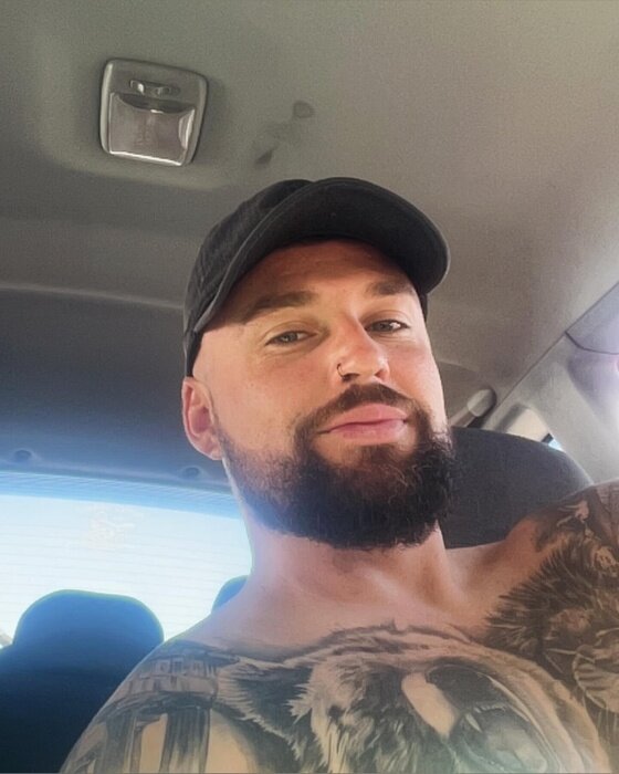 Dadddylynchh (@dadddylynchh), OnlyFans creator