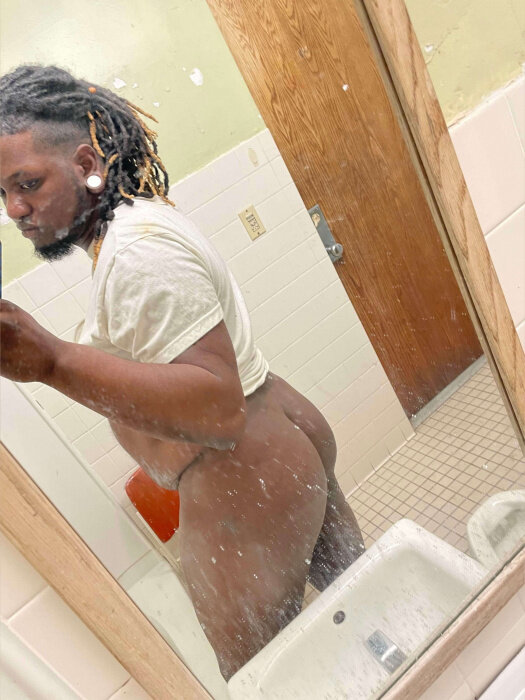 Daddy1002 (@daddy1002), OnlyFans creator