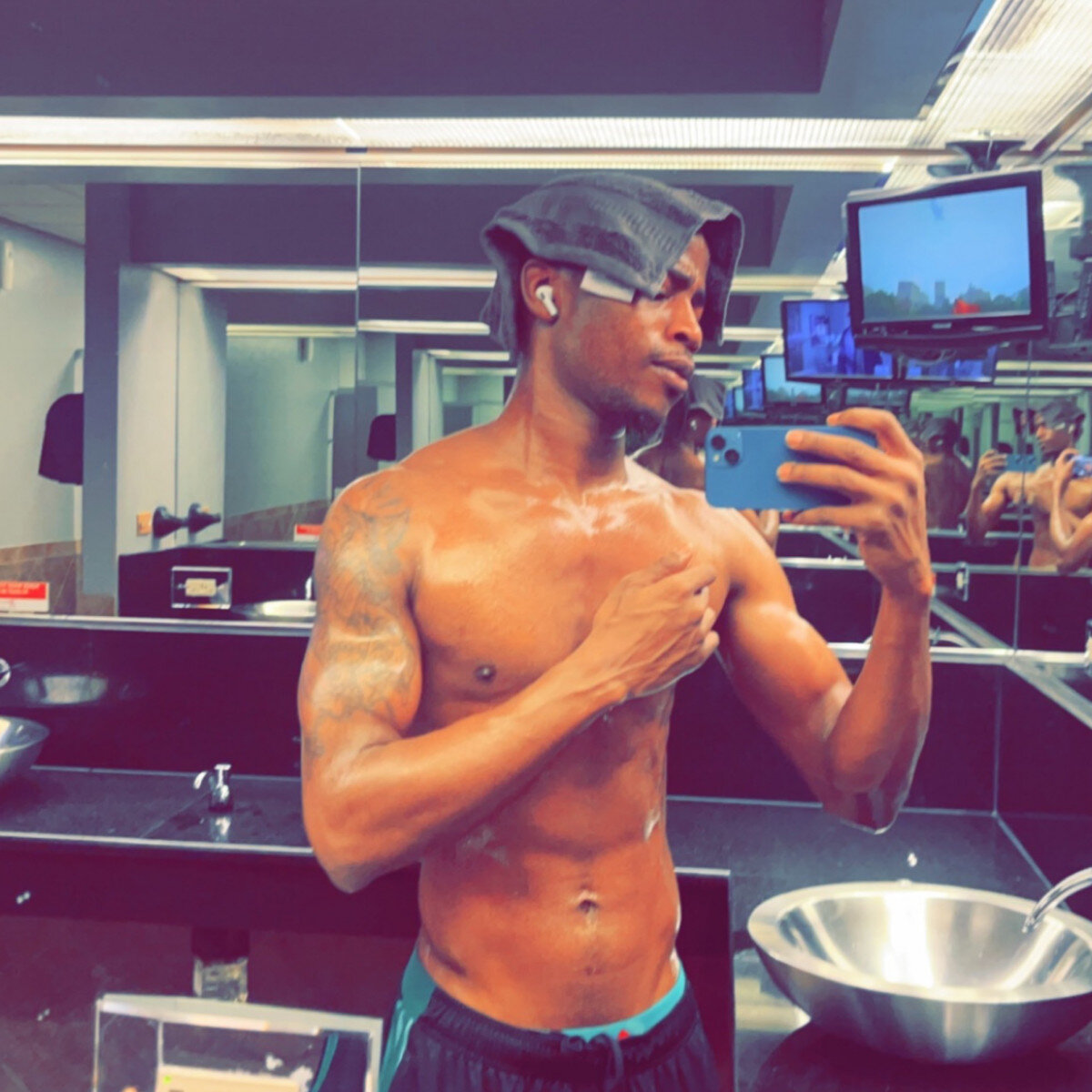 Daddybackwood1 (@daddybackwood1), OnlyFans creator