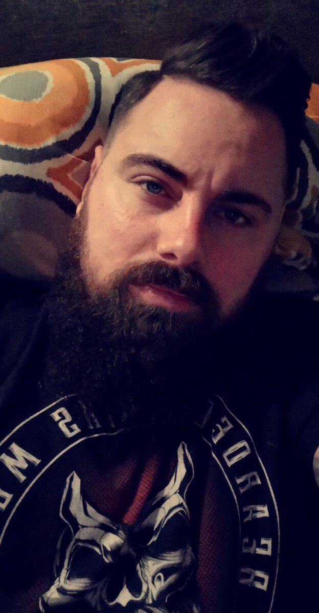 Daddycroww (@daddycroww), OnlyFans creator