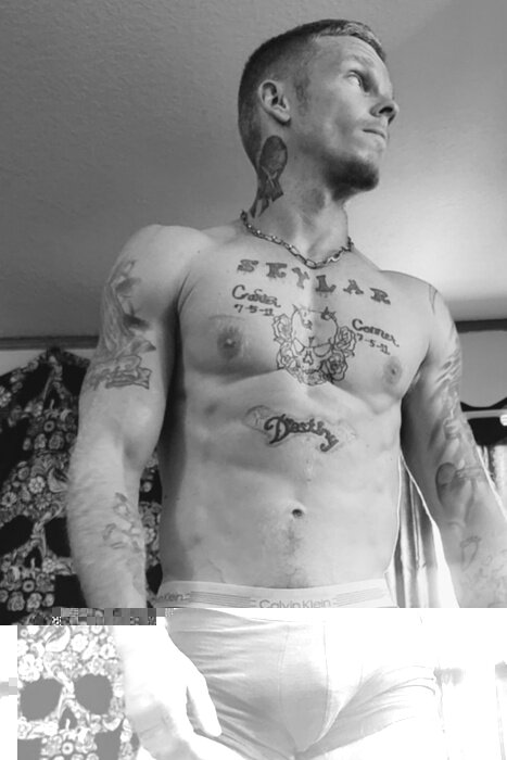 Daddyillini1987 (@daddyillini1987), OnlyFans creator