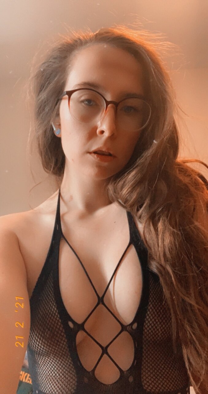 Daddyslittlegirl666 (@daddyslittlegirl666), OnlyFans creator