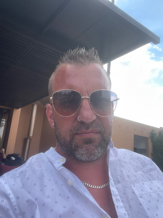 Dadsgonebad (@dadsgonebad), OnlyFans creator