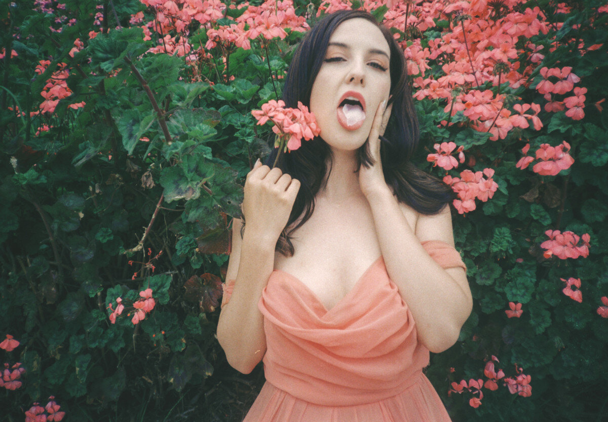 Dahliadatura (@dahliadatura), OnlyFans creator
