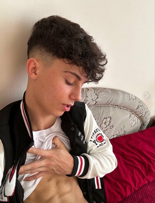 Chris (@dailychris2003), OnlyFans creator