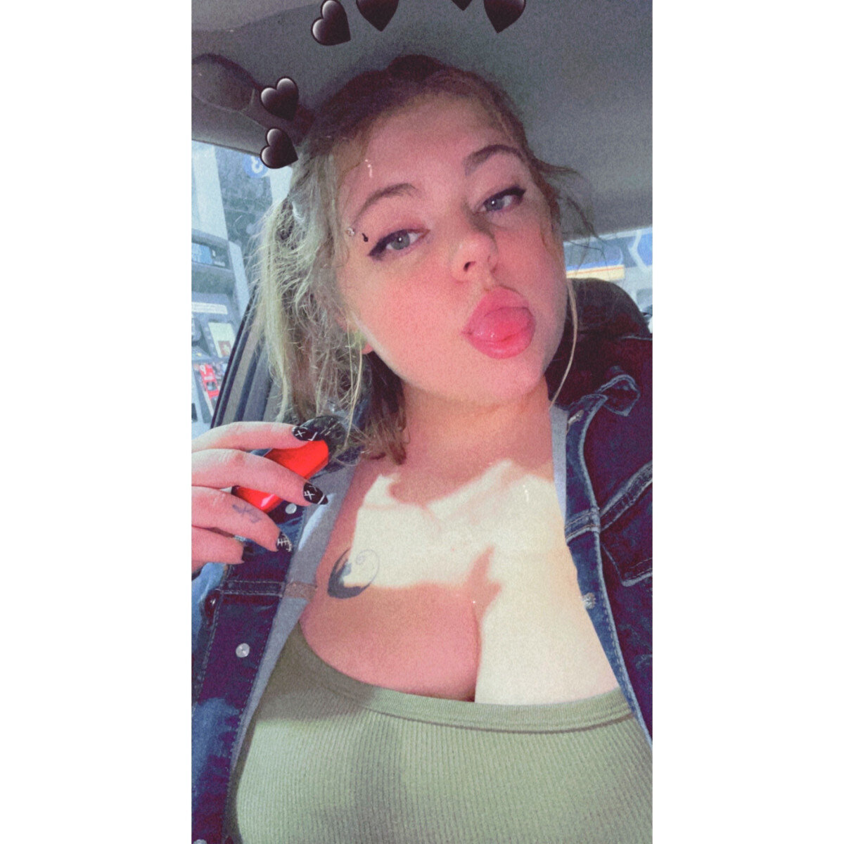 Daisyevilfree (@daisyevilfree), OnlyFans creator