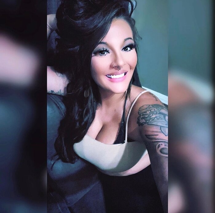 Dakotaapaige (@dakotaapaige), OnlyFans creator