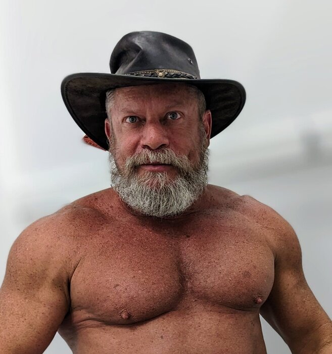 Dandownunder3 (@dandownunder3), OnlyFans creator