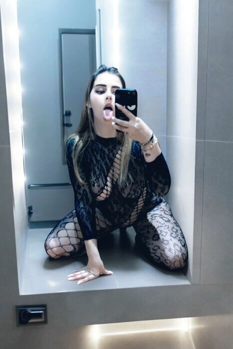 Daniela2002free (@daniela.2002free), OnlyFans creator