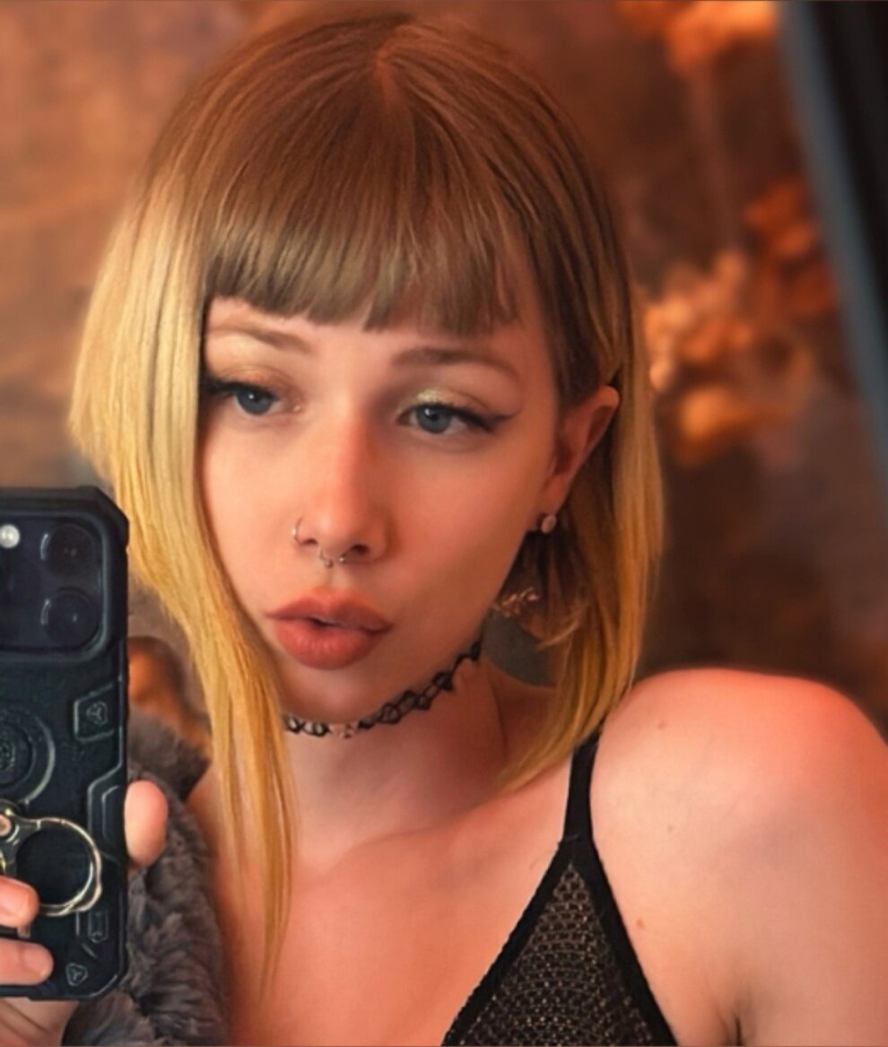 Danisophiaxxx (@danisophiaxxx), OnlyFans creator
