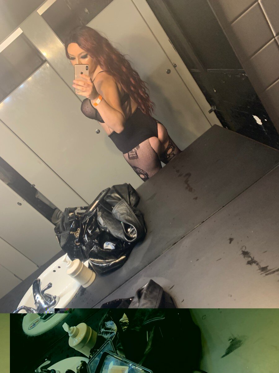 Dannixoxo21 (@dannixoxo21), OnlyFans creator