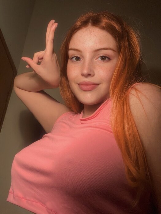 Dara (@daraon), OnlyFans creator
