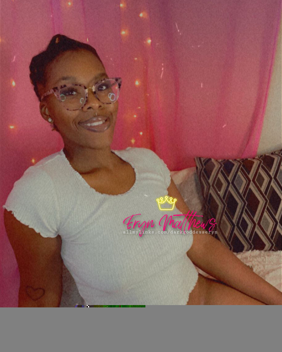 Darkgoddesseryn (@darkgoddesseryn), OnlyFans creator