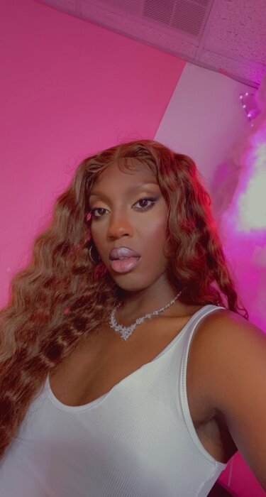 Dawnbts (@dawnb_ts), OnlyFans creator