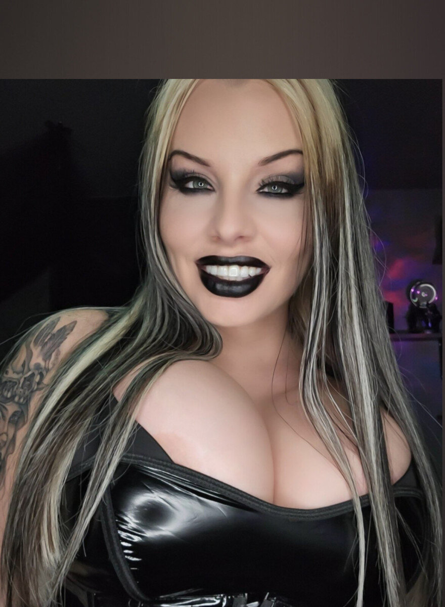 Ddarkoh (@ddarkoh), OnlyFans creator