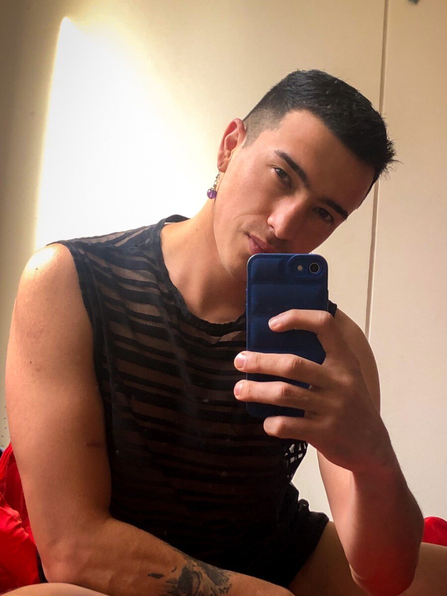 Dearbyr (@dearbyr), OnlyFans creator