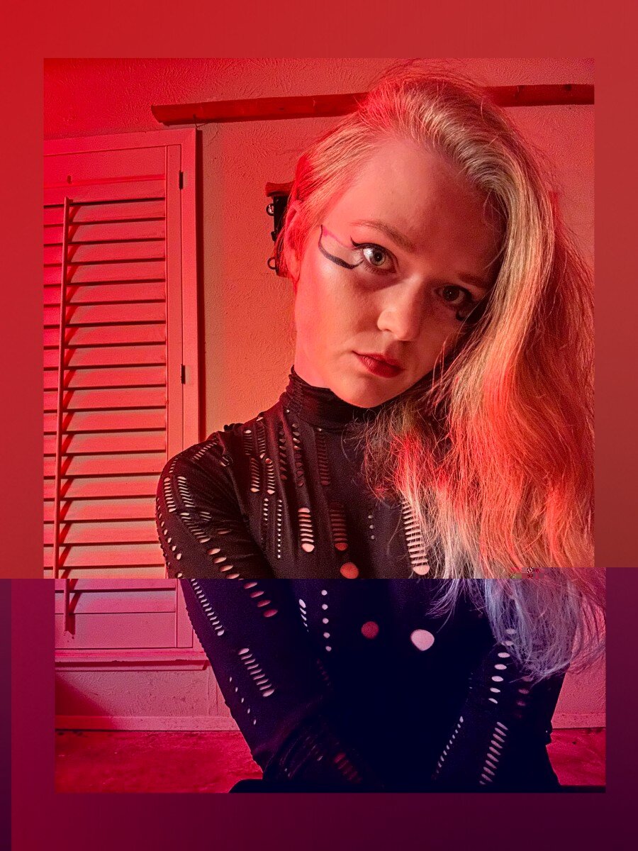 Defiantlittle (@defiantlittle), OnlyFans creator