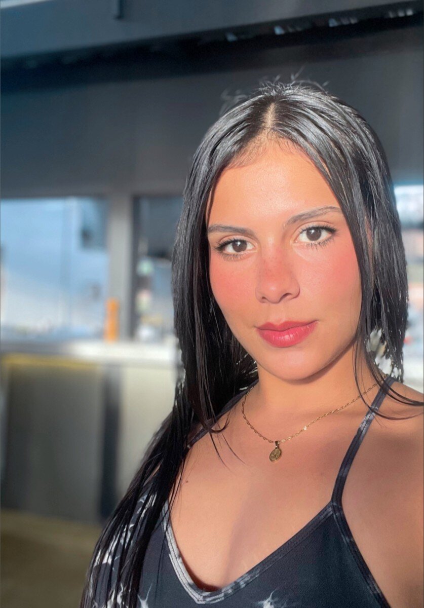 Deisy185 (@deisy185), OnlyFans creator