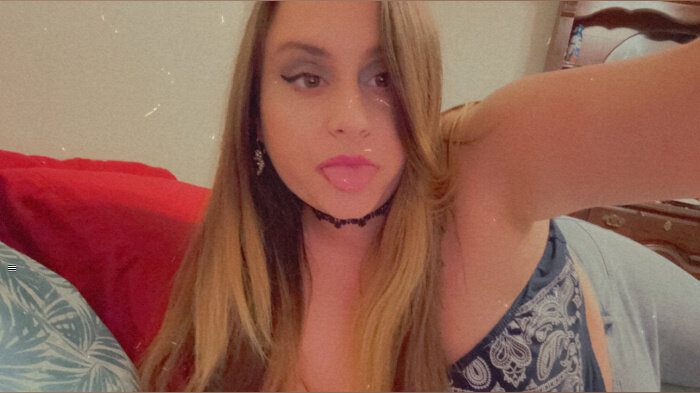 Delphidelacroix (@delphidelacroix), OnlyFans creator
