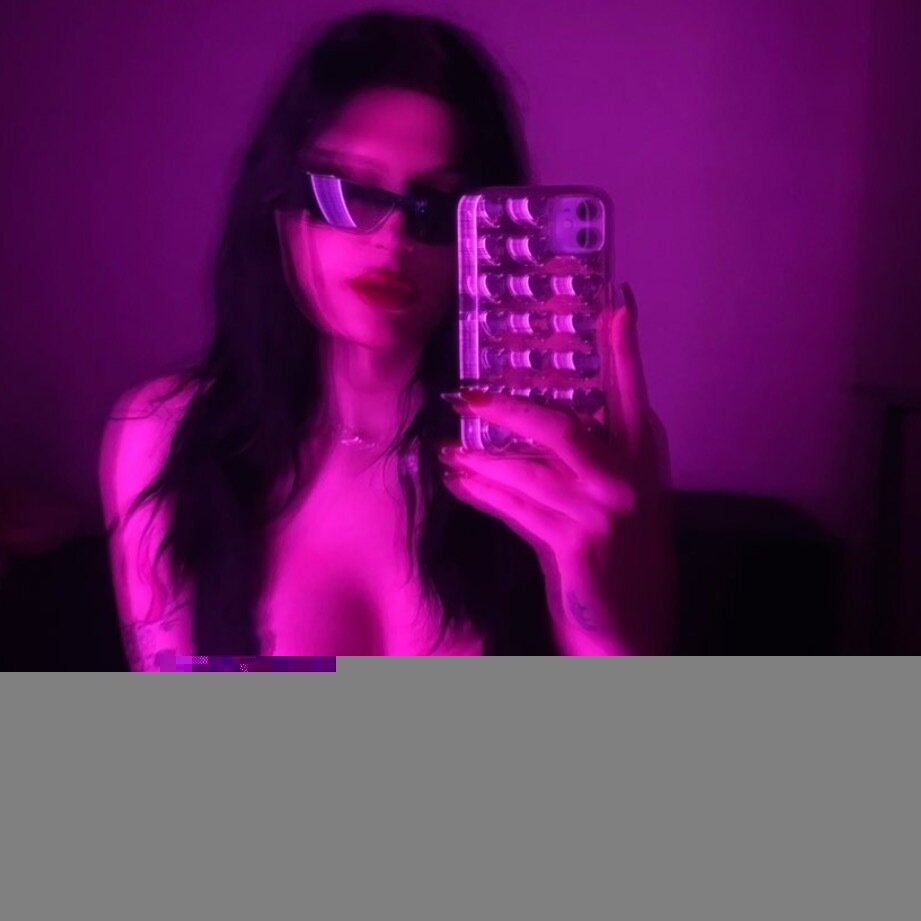 Derin4y (@derin4y), OnlyFans creator