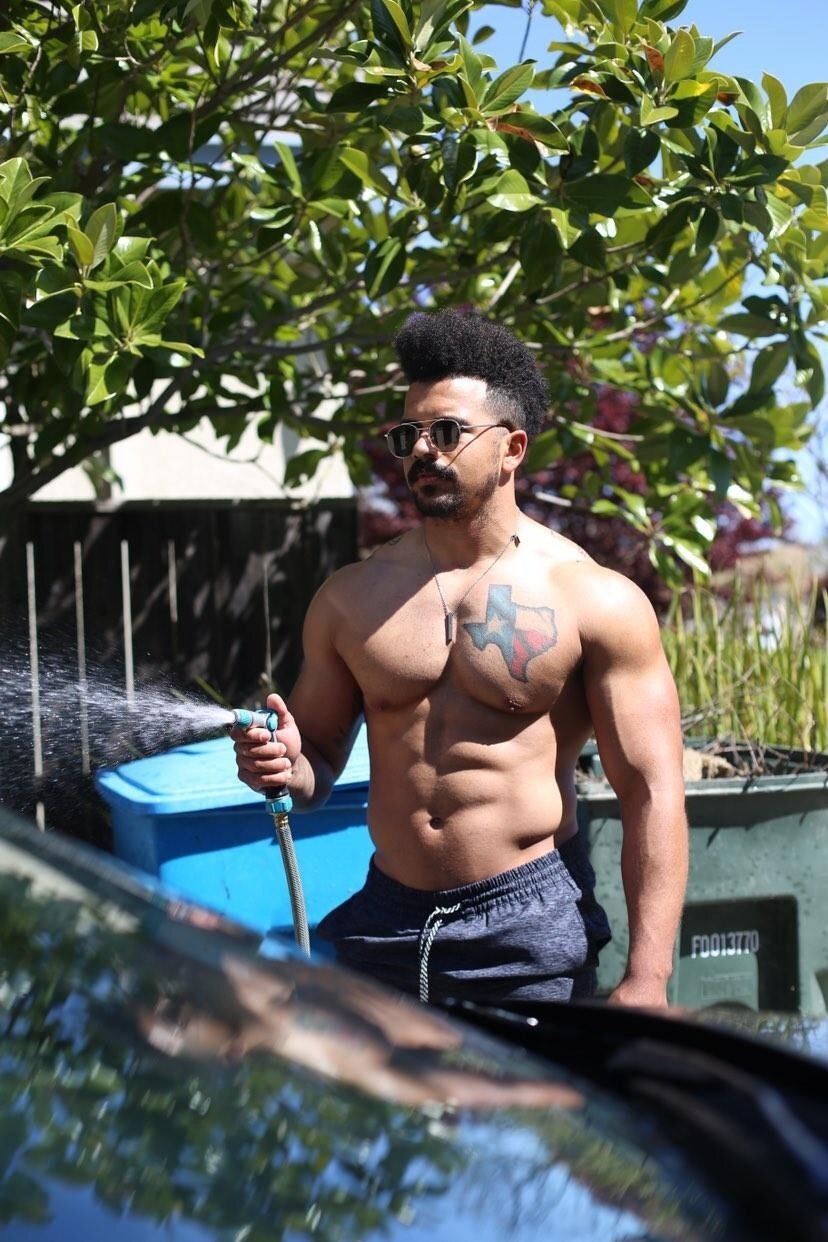 Derrickxclusivefree (@derrickxclusivefree), OnlyFans creator