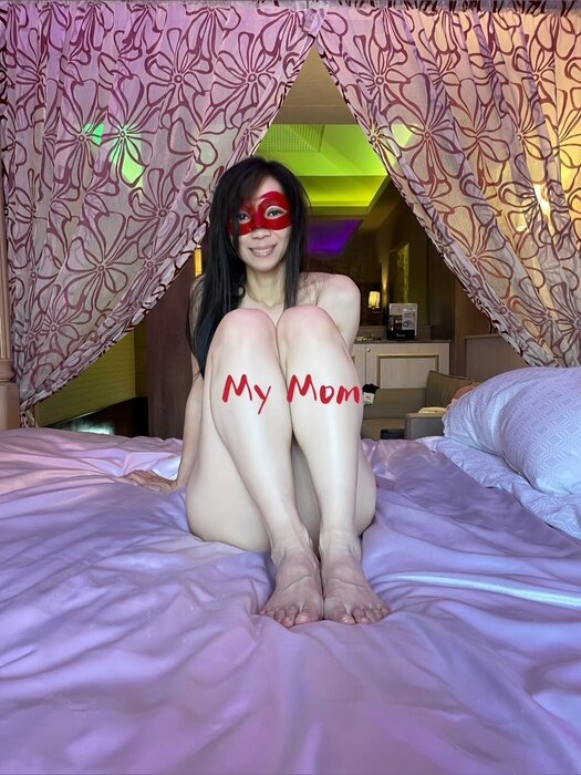 Desiresink (@desiresink), OnlyFans creator
